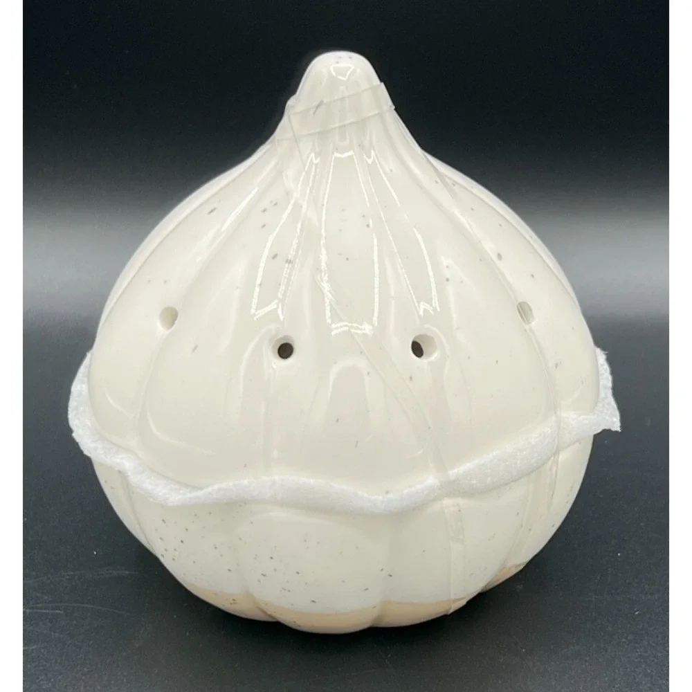 Target Bullseye Playground ~ Ceramic Garlic Container Jar ~ Summer 2025 ~ NEW